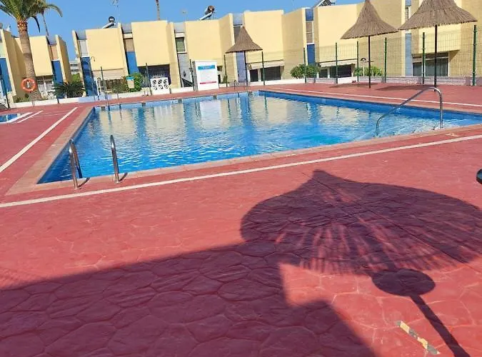 別荘 El Cortijo, Pool View