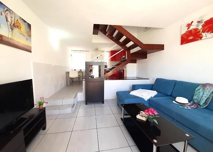 El Cortijo, Pool View Holiday home *